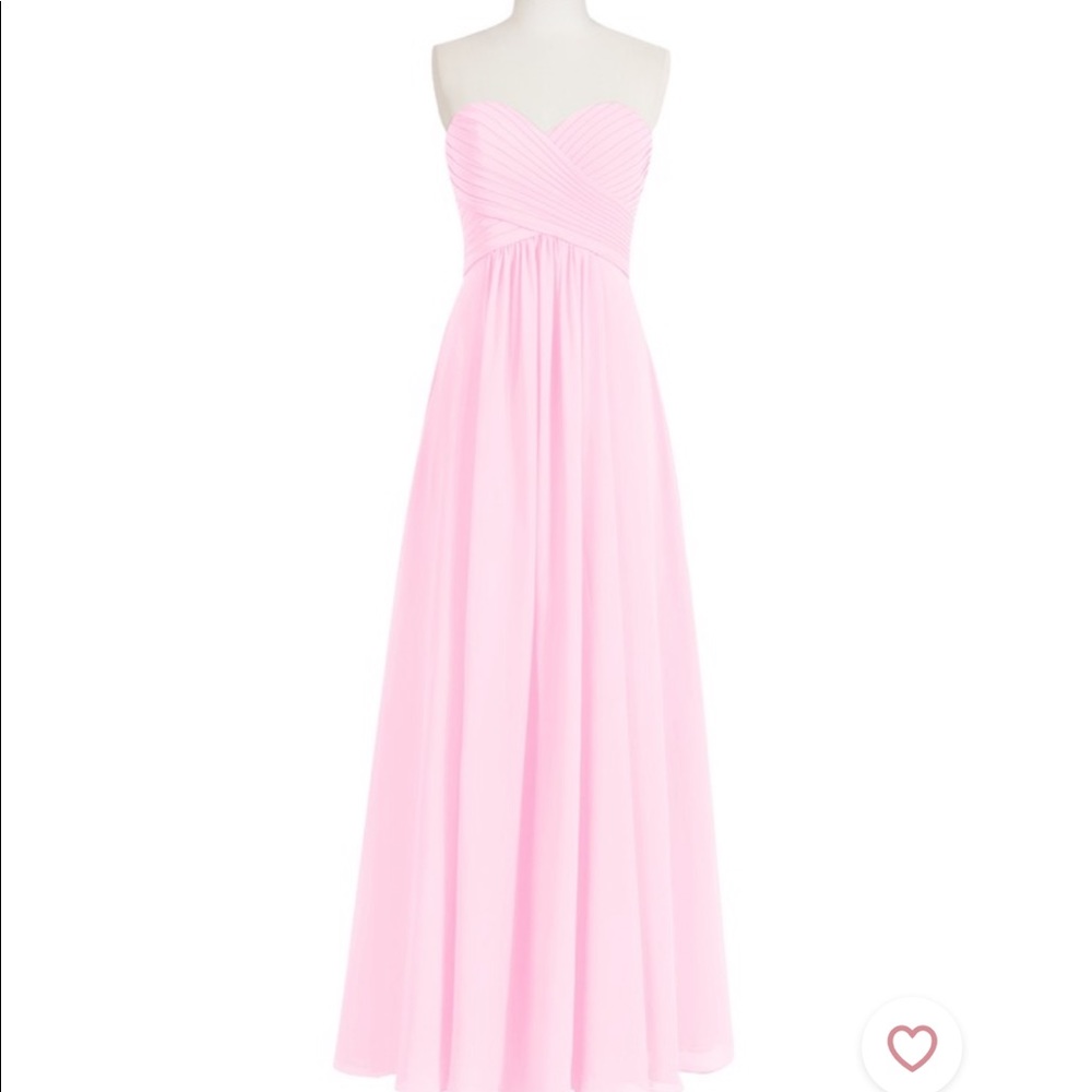 Dress/gown